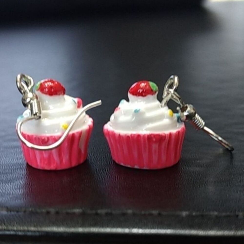 Strawberry topped cupcake earrings